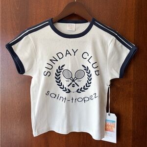 New Urban Outfitters Sunday Club' Cream & Navy Graphic Tee women’s M